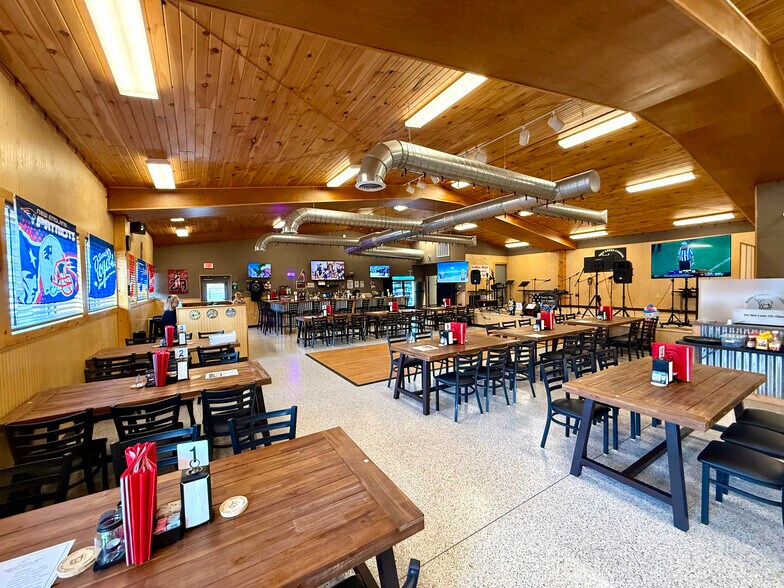 More Photos Of 7502 State Highway 14 E, Sparta Restaurant For Sale