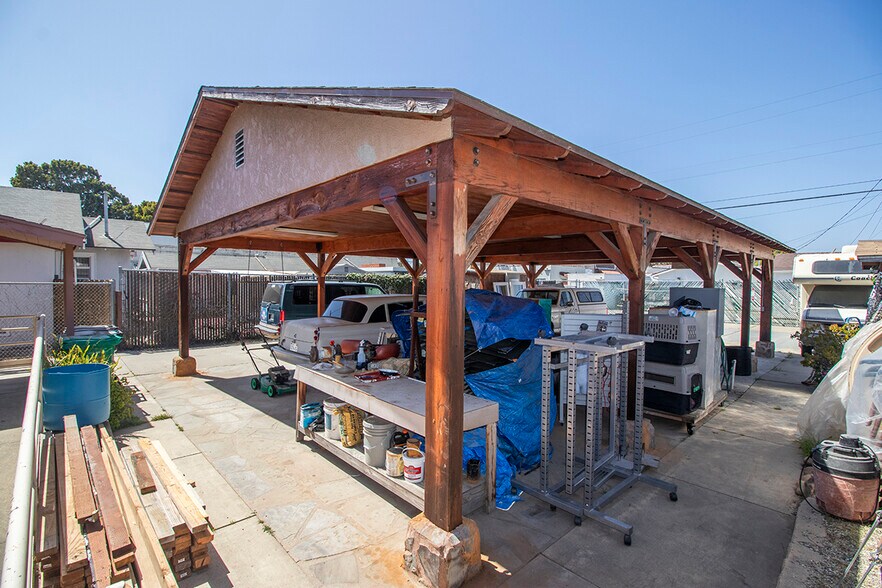 More Photos Of 215 E Fesler St, Santa Maria Storefront For Sale