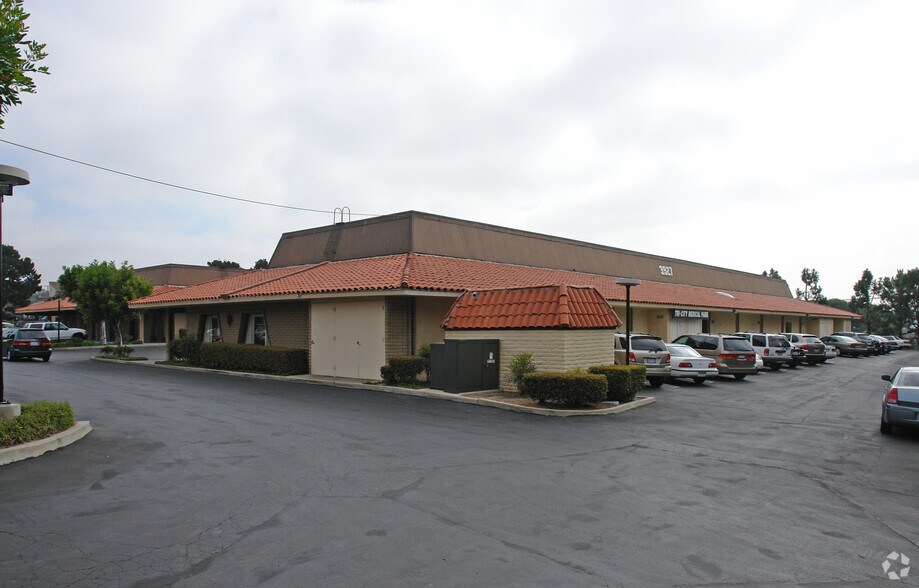 More Photos Of 3927 Waring Rd, Oceanside Medical For Lease