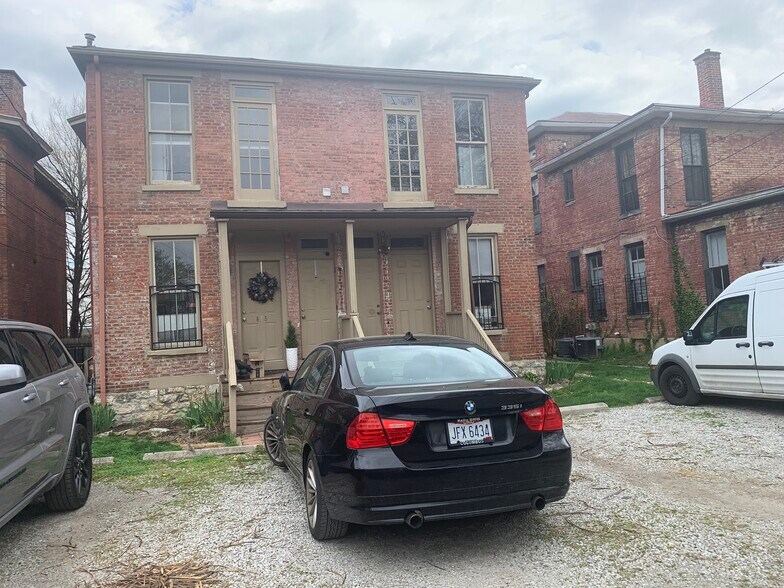 More Photos Of 615-619 Oak St, Columbus Apartments For Sale