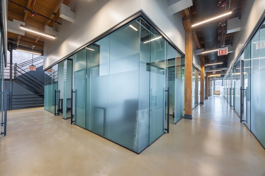 More Photos Of 1101 W Lake St, Chicago Office For Sale
