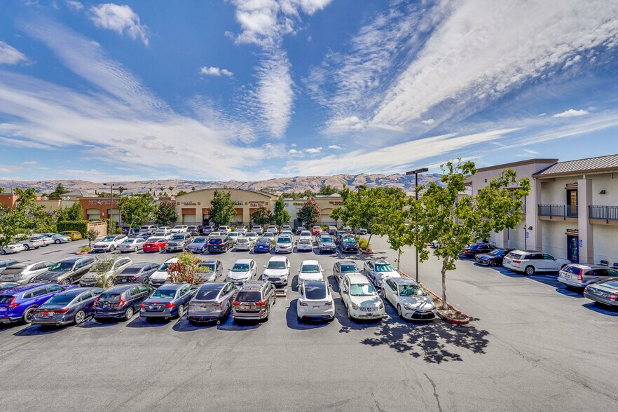 More Photos Of 1569 Lexann Ave, San Jose Medical For Lease