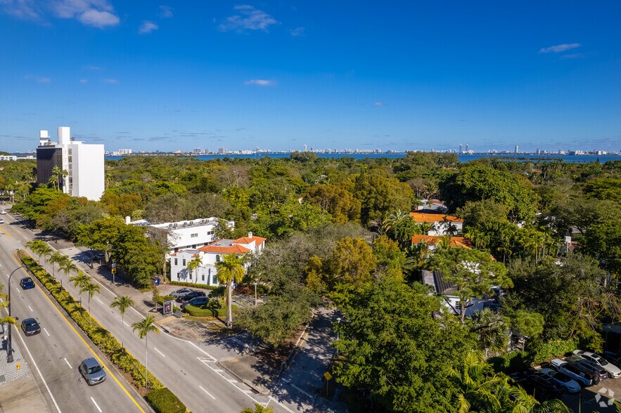 More Photos Of 445 NE 56th St, Miami Loft Creative Space For Lease