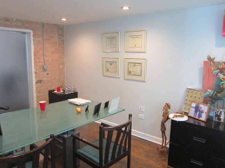 More Photos Of 8135 Monticello Ave, Skokie Office For Sale