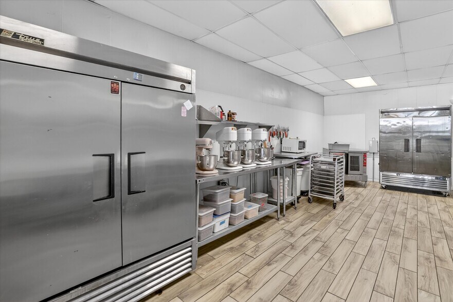 More Photos Of 135 E Main St, Woodville Storefront Retail Residential For Sale