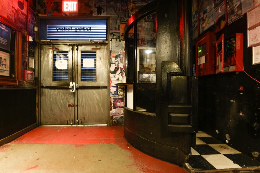 More Photos Of 361 Metropolitan Ave, Brooklyn General Retail For Lease