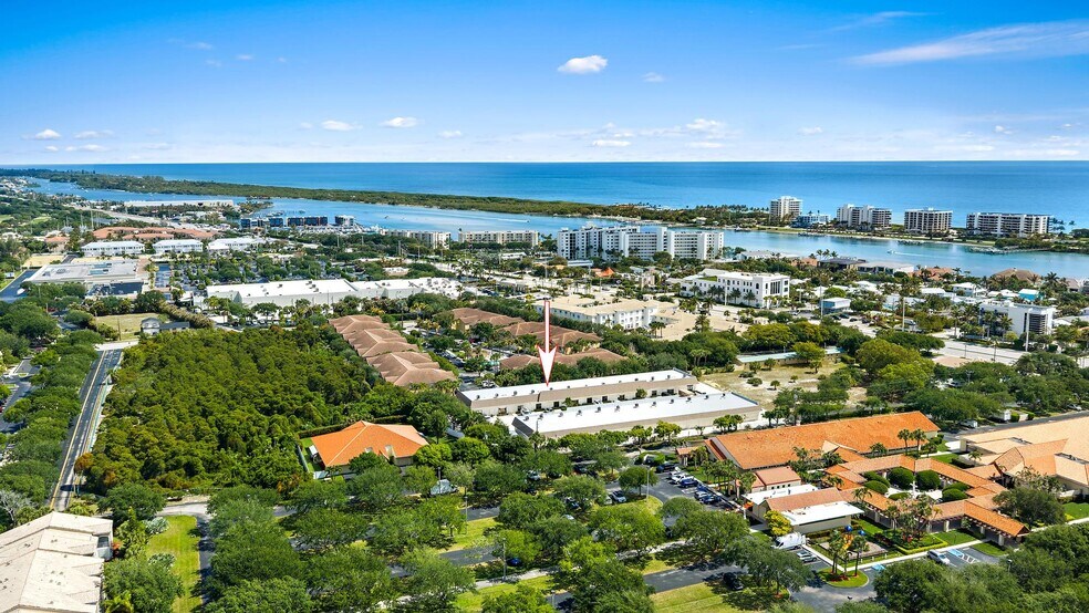 More Photos Of 212 N U.S. Hwy 1, Tequesta Warehouse For Lease