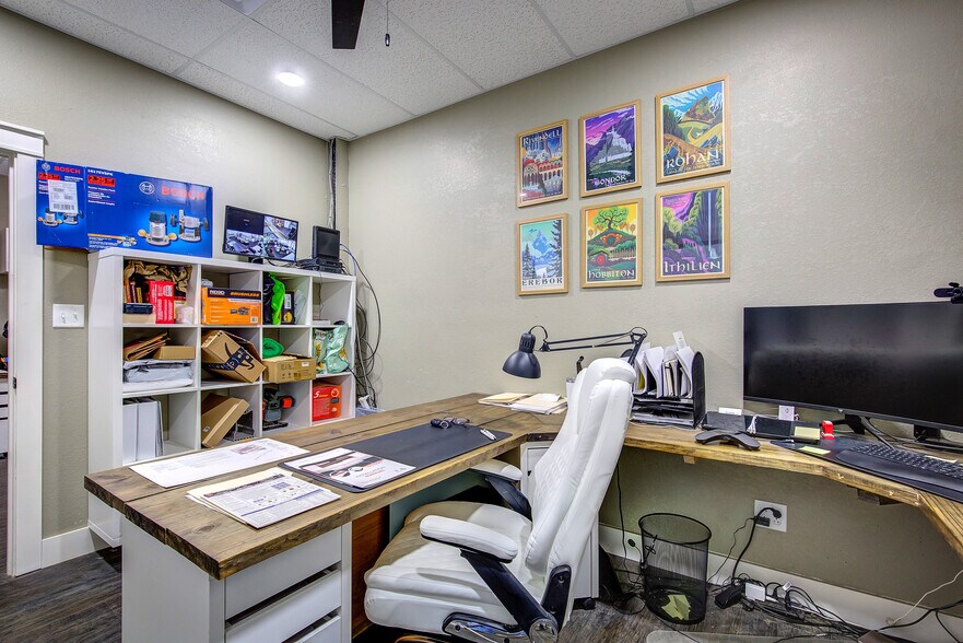 More Photos Of 400 Gilmer St, Sulphur Springs Storefront For Lease