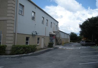 More Photos Of 1014-1016 US Highway 19 N, Holiday Showroom For Lease