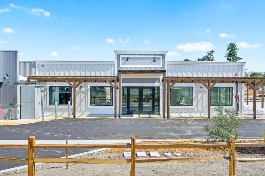 Primary Photo Of 8125 Highway 116, Cotati General Retail For Lease