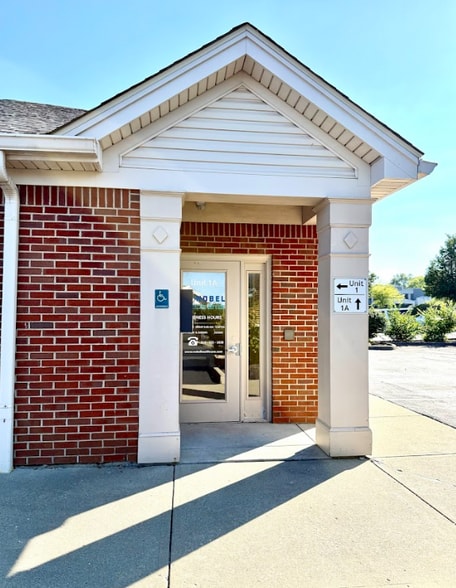 More Photos Of 5966 Boymel Dr, Fairfield Medical For Lease