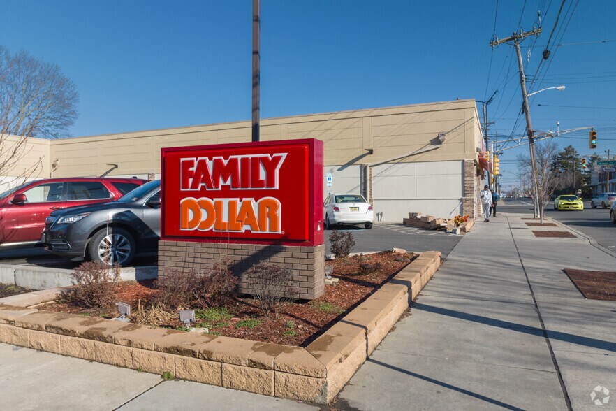 More Photos Of 1509 Princeton Ave, Ewing Freestanding For Sale