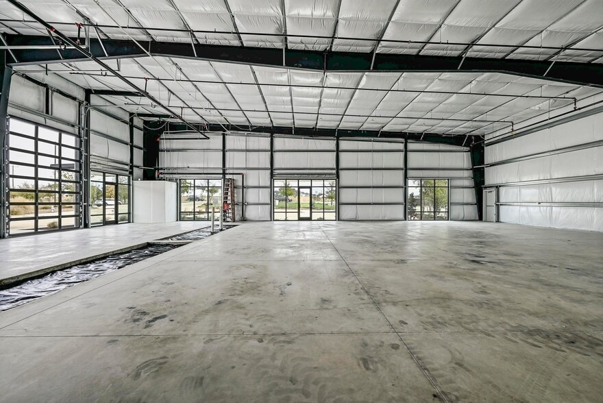 More Photos Of 300 Co 199 rd, Hutto Flex For Lease