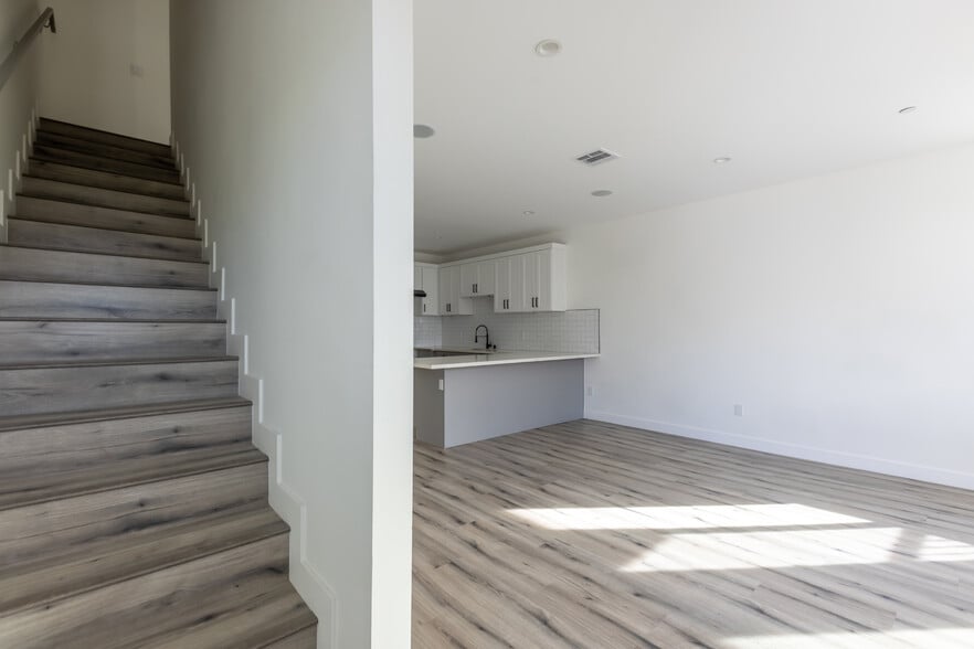 More Photos Of 10857 Morrison St, North Hollywood Apartments For Sale