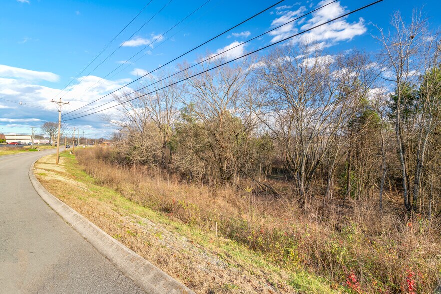 More Photos Of 0 Old Athens Pike, Sweetwater Land For Sale