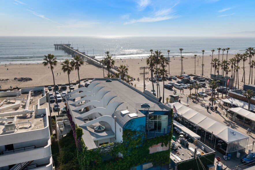 More Photos Of 3111 Ocean Front Walk, Marina Del Rey Apartments For Sale