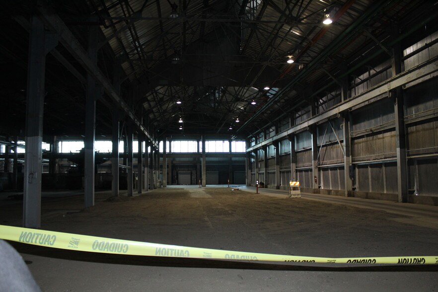 More Photos Of 5300 Claus Rd, Modesto Manufacturing For Lease