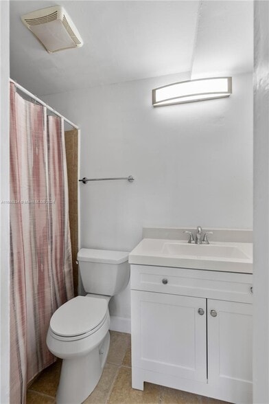 More Photos Of 1105 NE 119th St, Biscayne Park Apartments For Sale