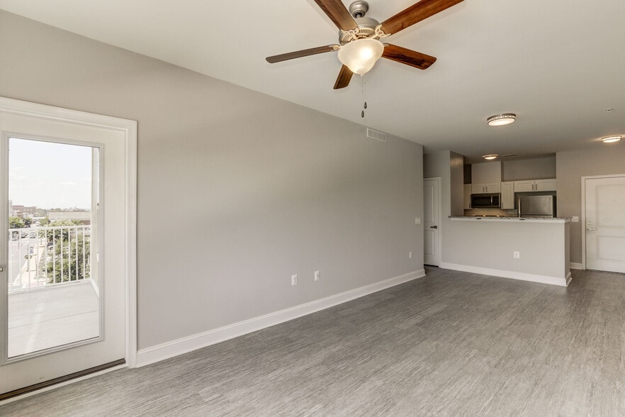 More Photos Of 9009 Church St, Manassas Apartments For Lease