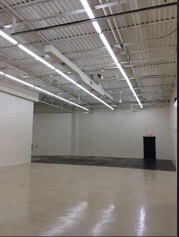 More Photos Of 65-79 E Jefryn Blvd, Deer Park Industrial For Sale