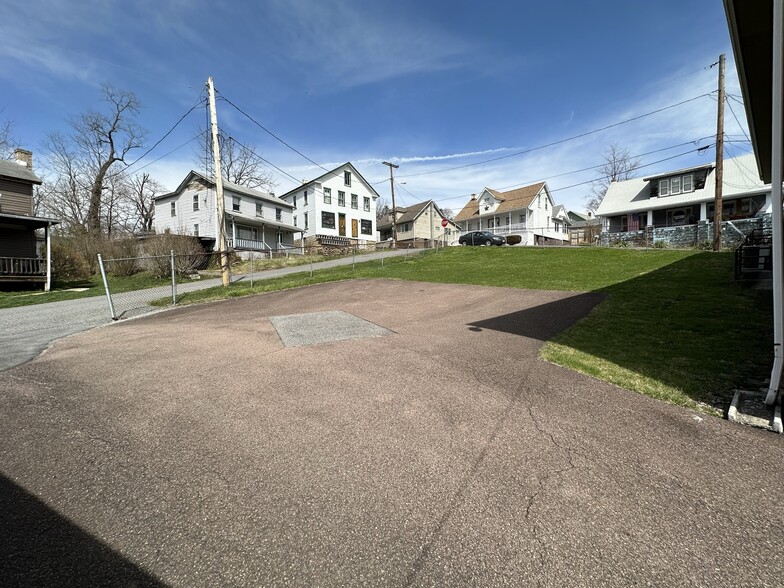 More Photos Of 12619 New Row Rd NW, Mount Savage Specialty For Sale