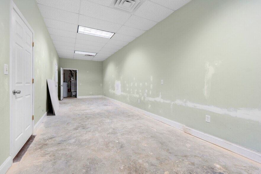 More Photos Of 317 Sylvan St, Chattanooga Office For Sale