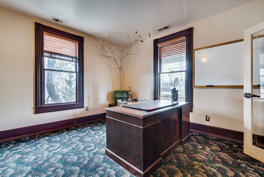 More Photos Of 512 W Idaho St, Boise Office For Lease