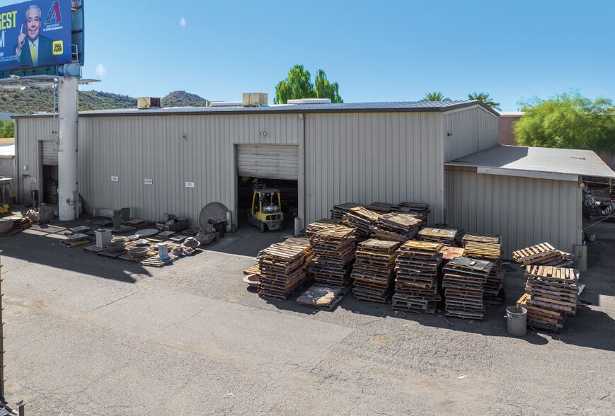 More Photos Of 1852 E Deer Valley Rd, Phoenix Manufacturing For Sale