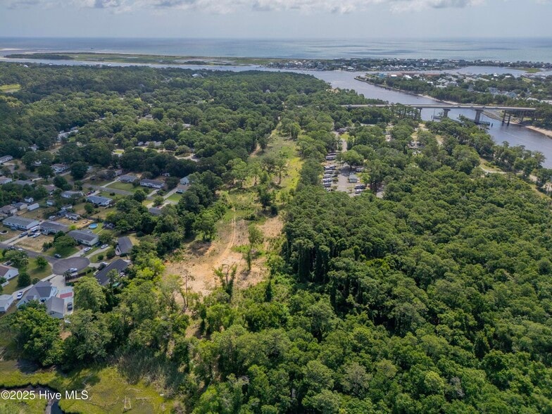 More Photos Of 9641 River Rd, Wilmington Trailer Camper Park For Sale