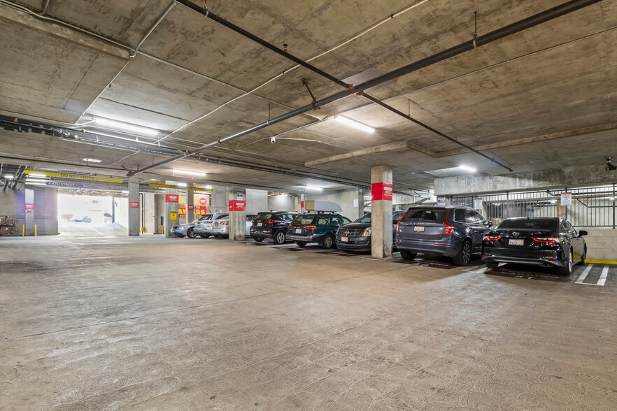 More Photos Of 1120 W 6th St, Los Angeles Apartments For Lease