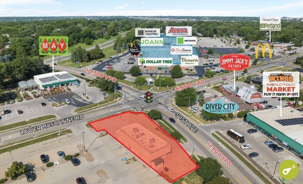 More Photos Of 1920 Lower Muscatine Rd, Iowa City Service Station For Sale