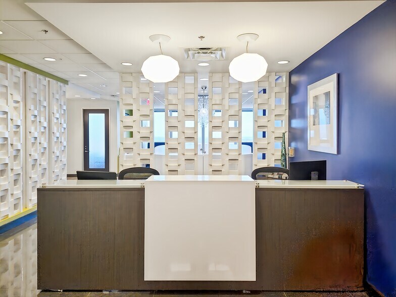 More Photos Of 50 N Laura St, Jacksonville Coworking Space