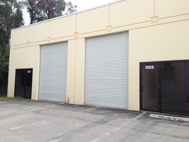 More Photos Of 17030 Alico Commerce Ct, Fort Myers Warehouse For Sale