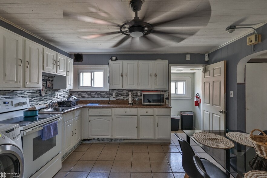 More Photos Of 902 W Wilkes Barre St, Easton Apartments For Sale