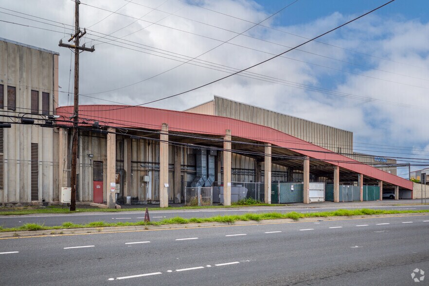 More Photos Of 80 Sand Island Access Rd, Honolulu Manufacturing For Lease