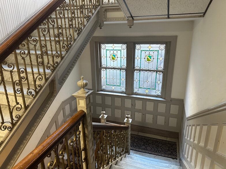 More Photos Of 677-685 Main St, Waltham Office For Lease