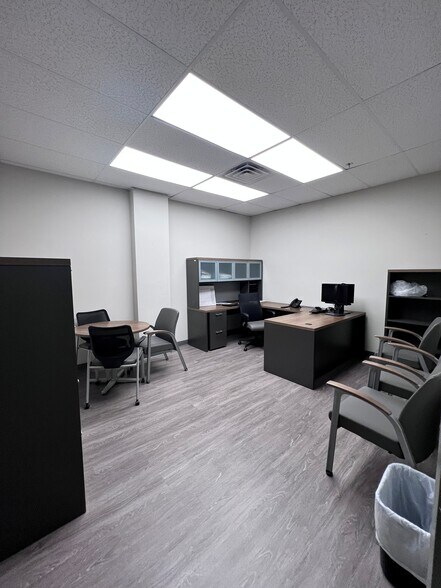 More Photos Of 621-633 N Highway 231, Panama City Unknown For Lease