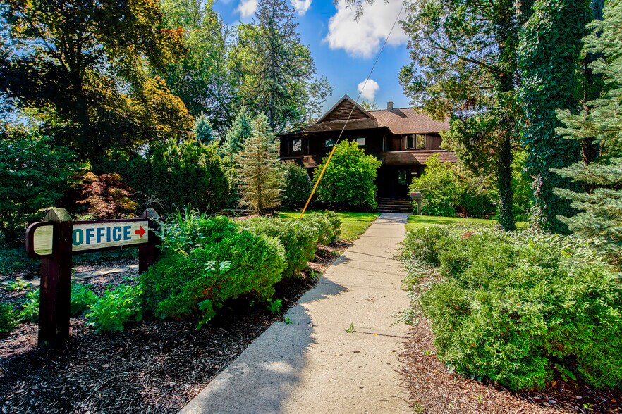 Primary Photo Of 1241 S Maple Rd, Ann Arbor Office For Sale