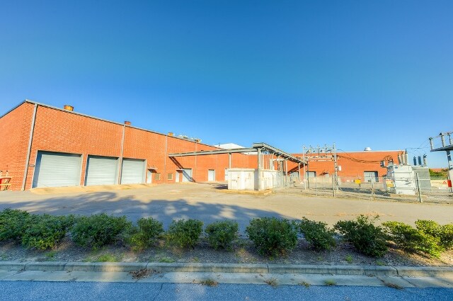 More Photos Of 901 Fontaine Rd, Phenix City Warehouse For Lease