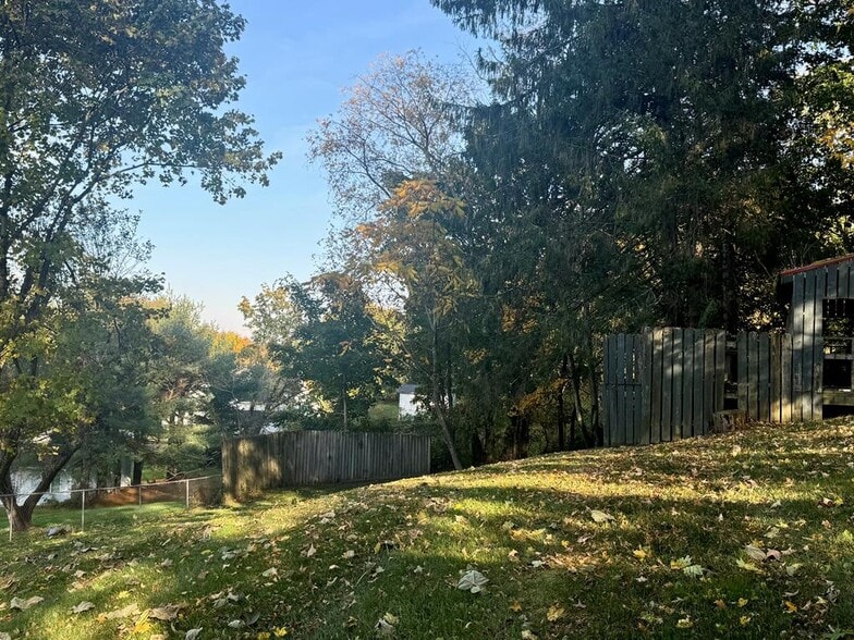 More Photos Of 715 N Kanawha St, Beckley Freestanding For Lease