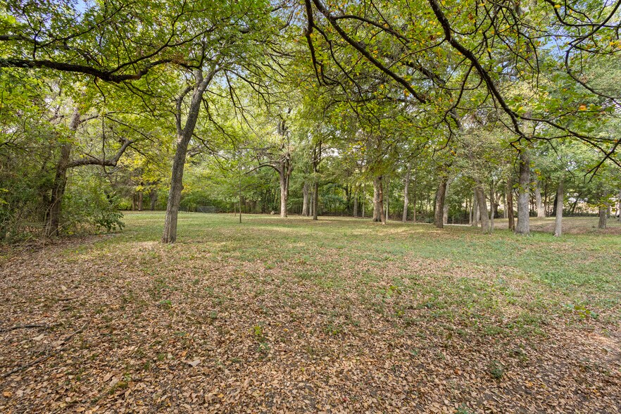 More Photos Of 1009 W I 20, Grand Prairie Land For Sale