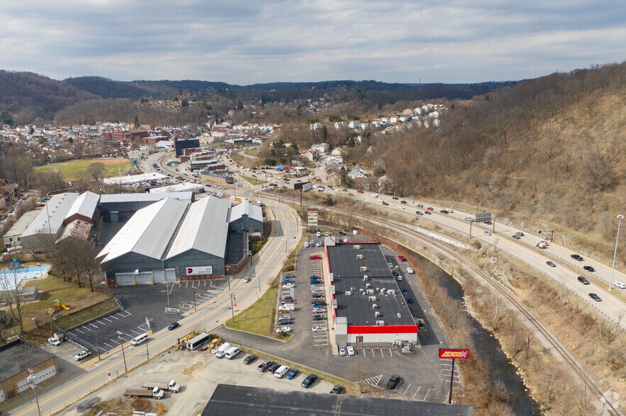 More Photos Of 550-560 Butler St, Etna General Retail For Lease