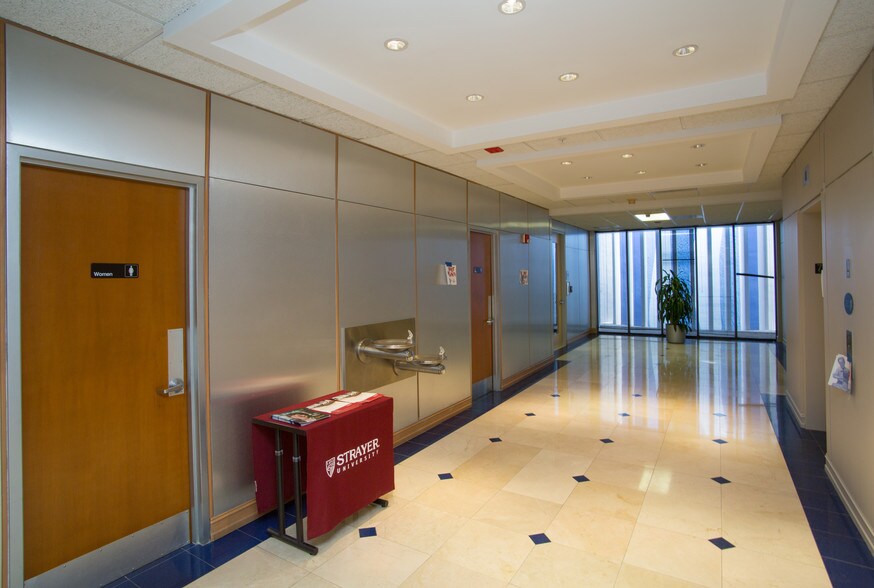 More Photos Of 1201 Brickell Ave, Miami Office For Lease