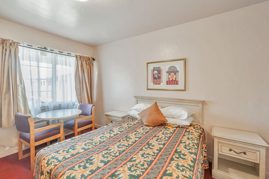 More Photos Of 7525 Mission St, Daly City Hotel For Sale