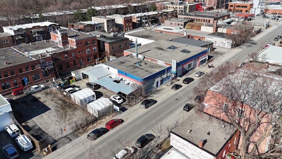 More Photos Of 4278 St Frontenac, Frontenac Auto Repair For Sale
