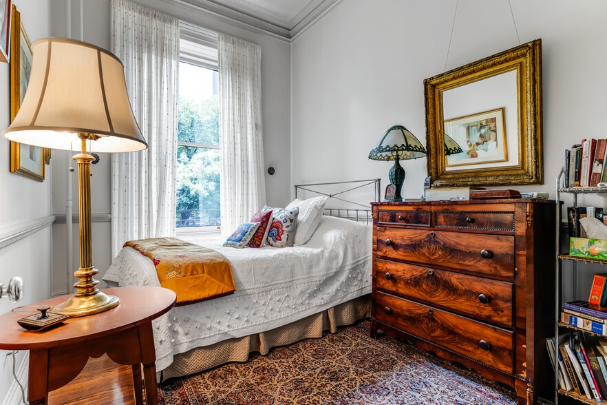 More Photos Of 57 Commonwealth Ave, Boston Apartments For Sale