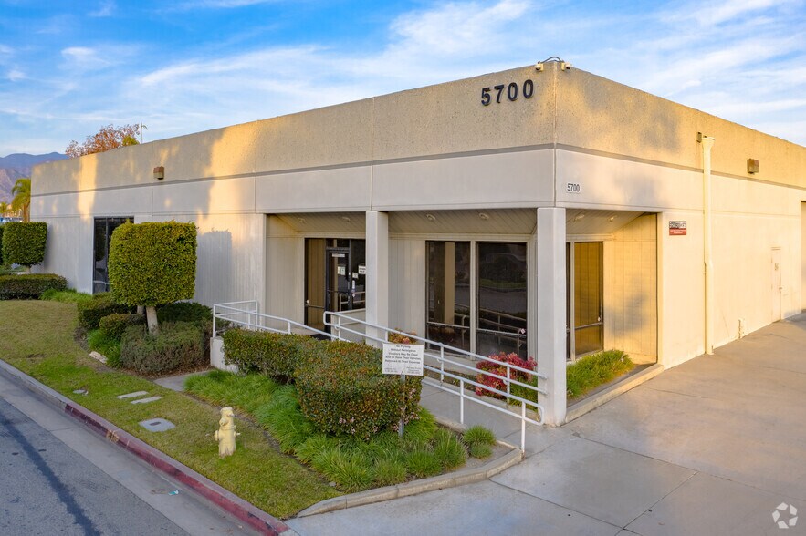 More Photos Of 5700-5760 Ayala Ave, Irwindale Warehouse For Lease