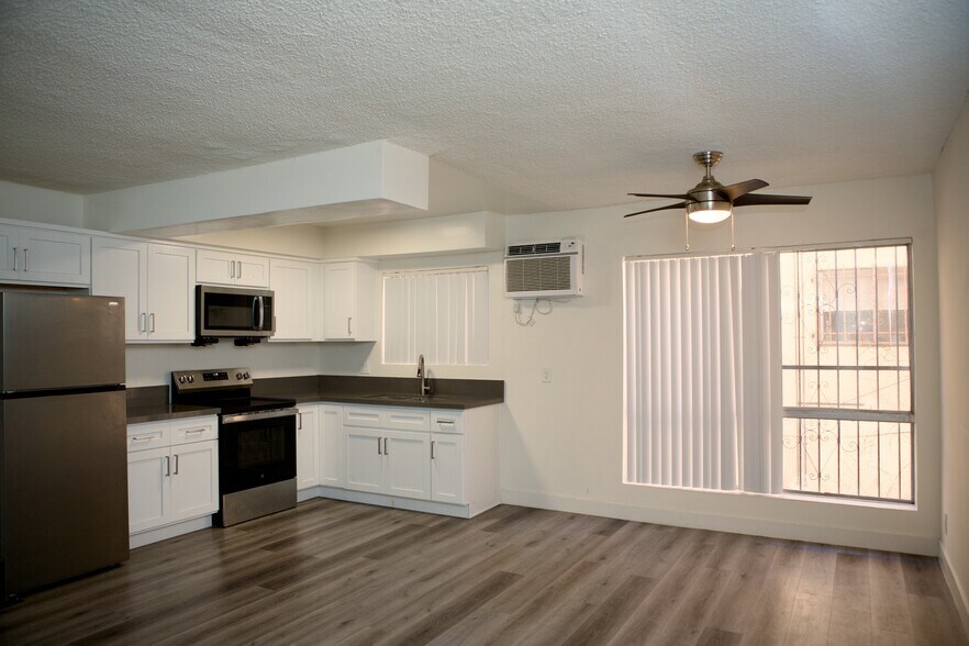 More Photos Of 538 S Oxford Ave, Los Angeles Apartments For Sale