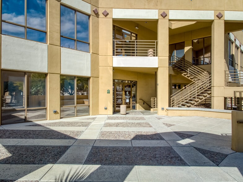 More Photos Of 732 S 6th St, Las Vegas Loft Creative Space For Lease