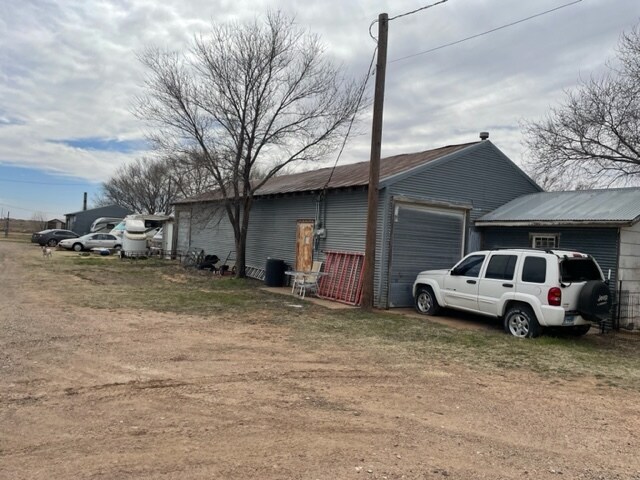 More Photos Of 5013 Clovis Hwy, Lubbock Warehouse For Sale